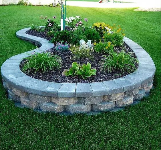 Curved Stone Raised Garden Bed Design