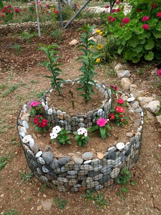 Tiered Stone and Wire Raised Bed