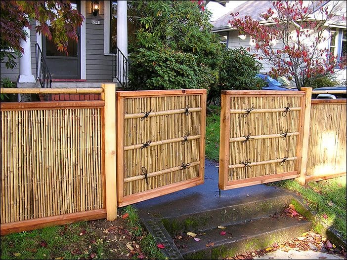 Bamboo Gate with Horizontal Weave