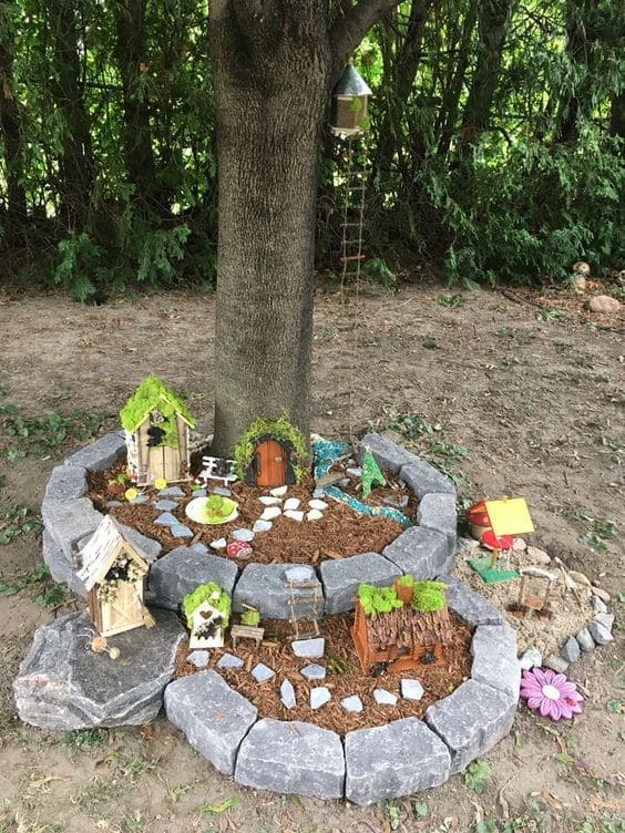 Enchanting Miniature Fairy Garden Retreat