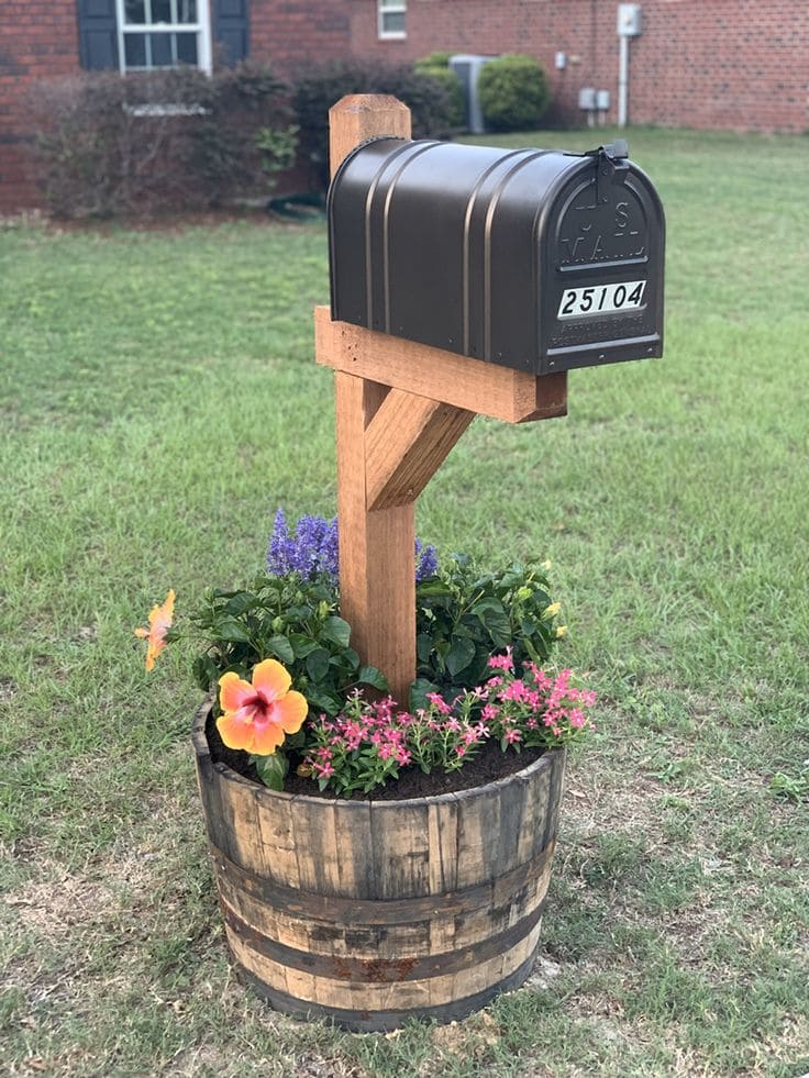 Rustic Mailbox Planter