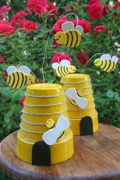 Buzzing Bee-Themed Clay Pot Craft