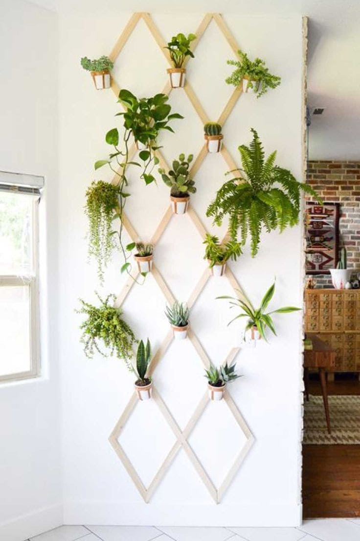 Elegant Diamond Trellis Wall Planter